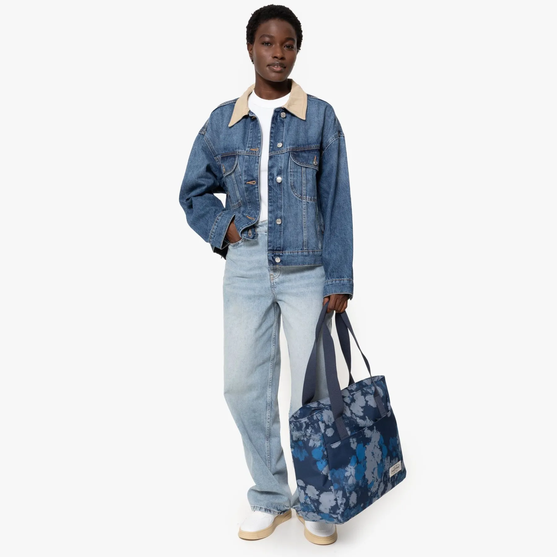 CARRY TOTE BAG-Eastpak Online