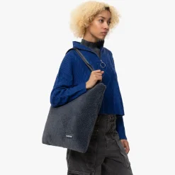 CHARLIE-Eastpak Hot