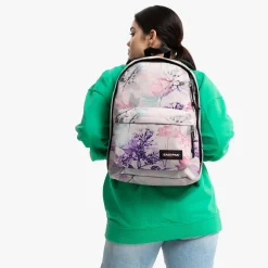 OUT OF OFFICE-Eastpak Hot