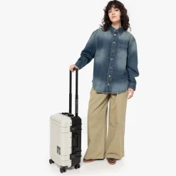 RESIST'R CASE S-Eastpak Outlet